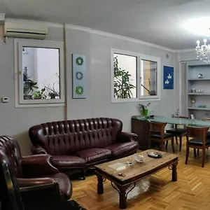 Elegant Luminous Downtown Apartment Thessaloniki